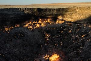Turkmenistan zatvara „Vrata pakla" - goruće pustinjsko nalazište...
