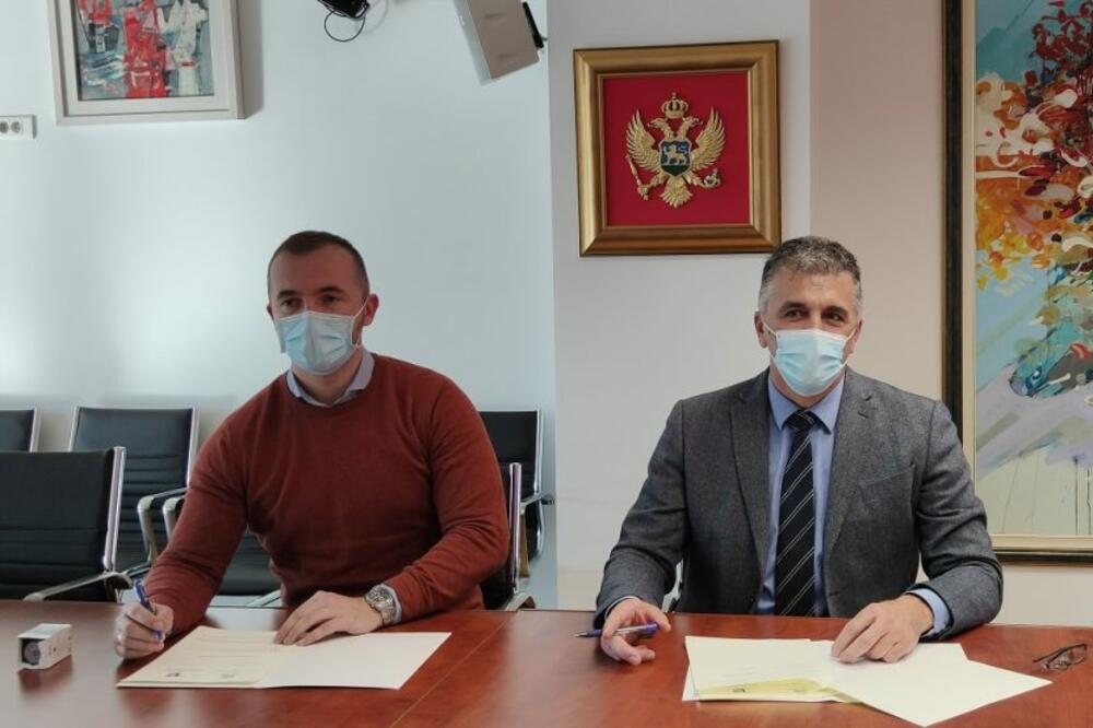 Sa potpisivanja sporazuma, Foto: Agencija za zaštitu životne sredine