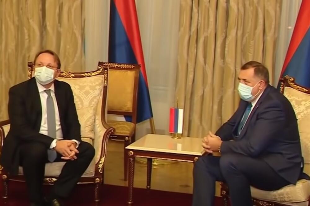 Varhelji i Dodik, Foto: Screenshot/Youtube