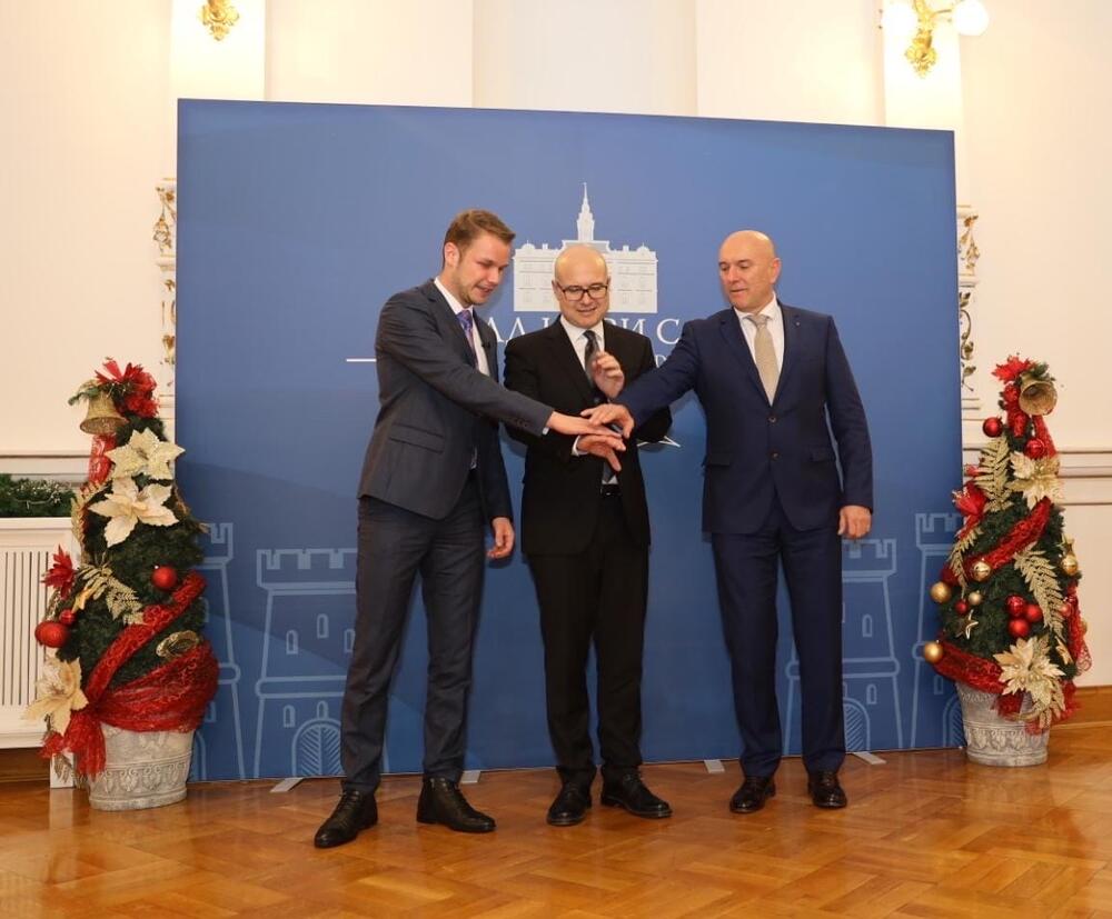 Carević u Novom Sadu