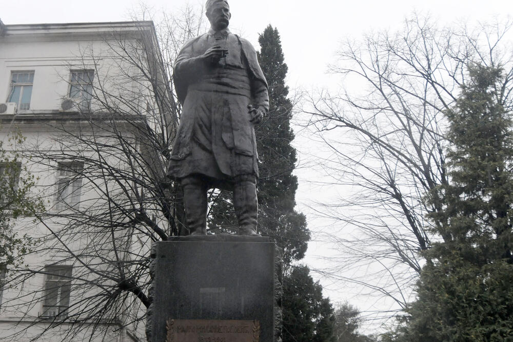 Spomenik Marku Miljanovu u Podgorici, Foto: Luka Zeković