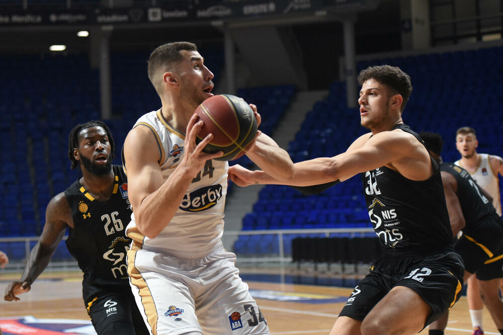 Kenan Kamenjaš na večerašnjoj utakmici, Foto: KK SC Derbi