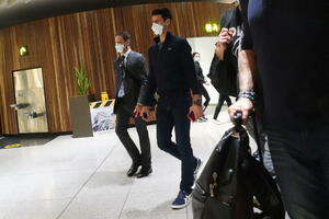 Završni čin: Đoković stigao na aerodrom pred odlazak iz Australije