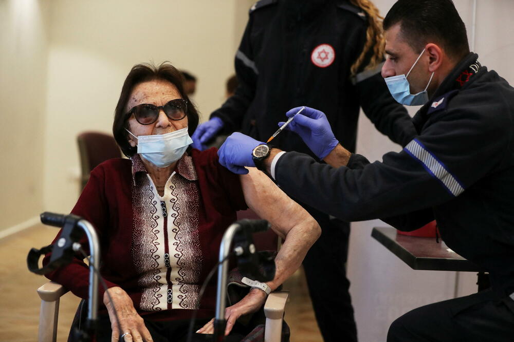 Vakcinacija u Izraelu, Foto: Shutterstock