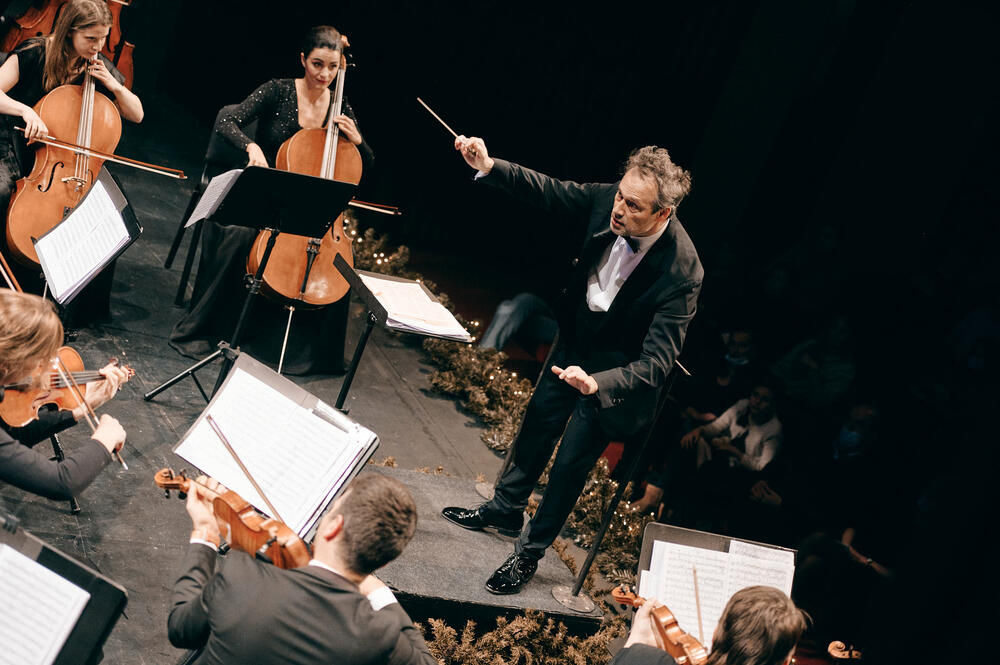 Kada dirigujete vi muzikom povezujete svakog pojedinca u dvorani