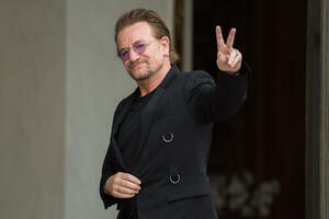 U2 nastupa u Vegasu bez bubnjara