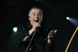 Aki Rahimovski, singer of Parni Valjko, passed away