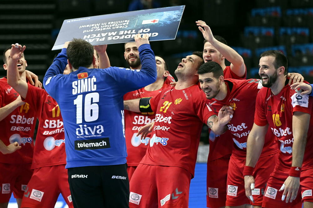 Rukometaši Crne Gore su četiri puta bili autsajderi u Mađarskoj, tri puta su pobijedili, Foto: Beta/AP