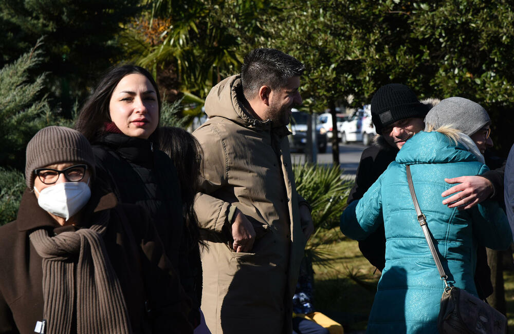 <p>Za razliku od prošle godine, ovoga puta nije bilo pjesme, a nije poštovana ni propisana distanca</p>