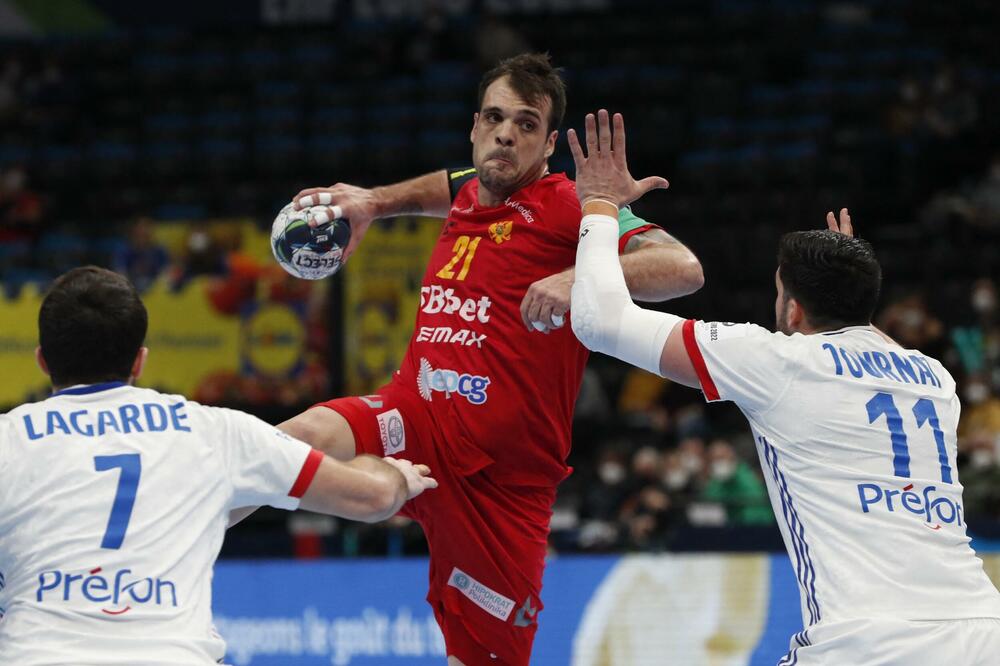 Vasko Ševaljević na meču sa Francuskom, Foto: Reuters