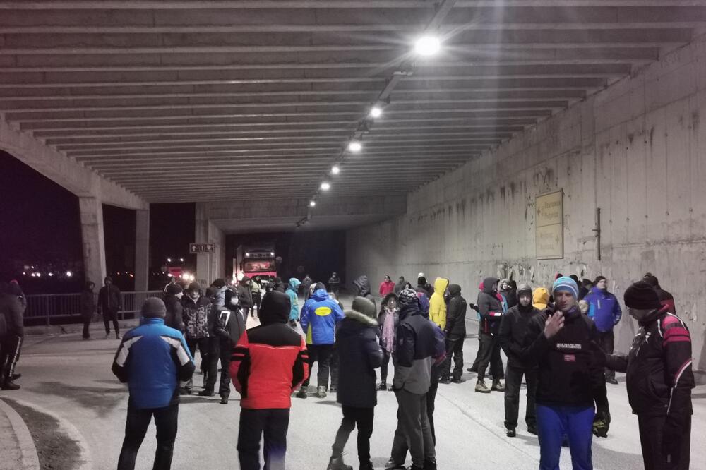 Sa večerašnjeg protesta, Foto: Dragana Šćepanović