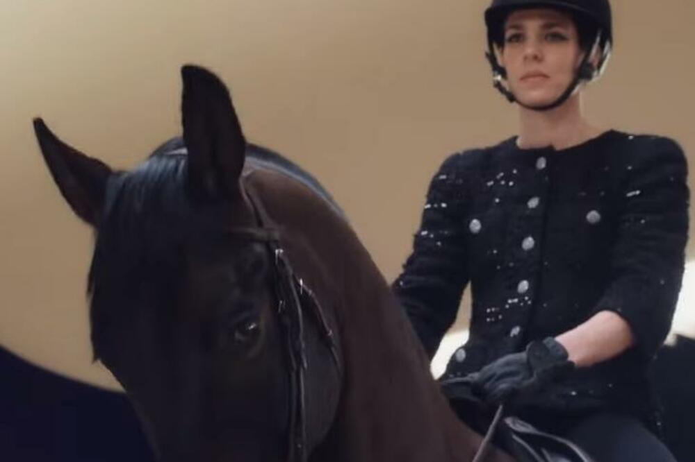 zaštitno lice chanela Charlotte Casiraghi,  unuka holivudske dive Grace Kelly,, Foto: Printscreen YouTube