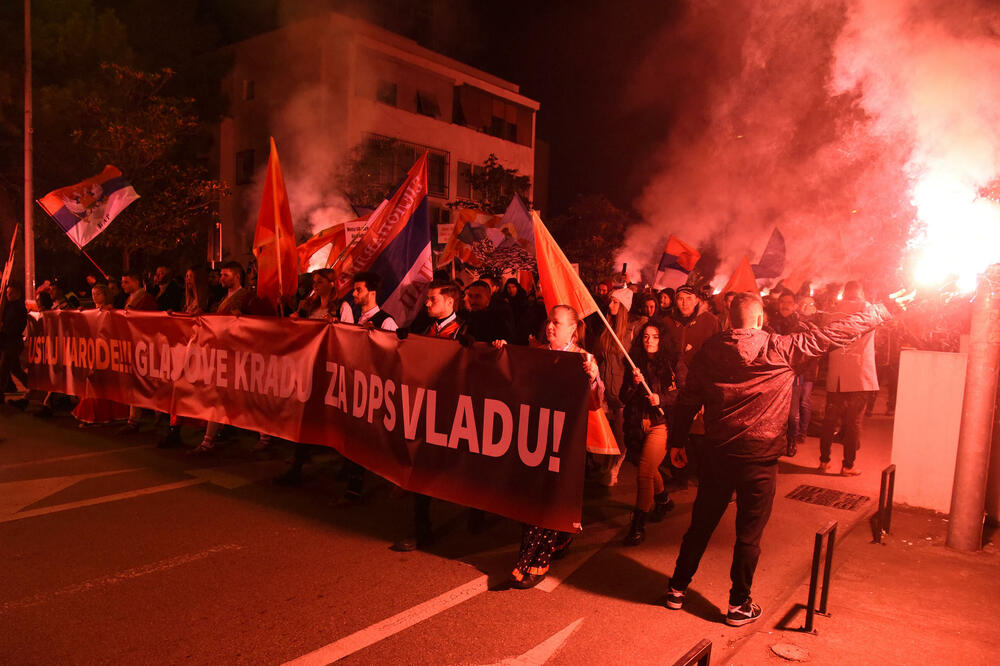 Protesti zbog najave glasanja o povjerenju Vladi, Foto: Luka Zeković