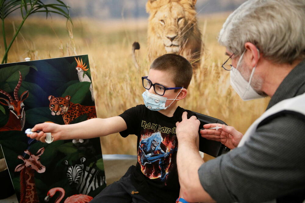 Iz centra za vakcinaciju u Antverpenu u Belgiji, Foto: REUTERS