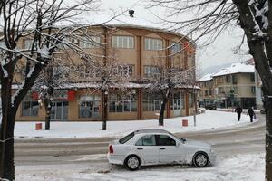 Zaposlenima u Opštini Pljevlja isplaćeno po 450 eura na ime zimnice