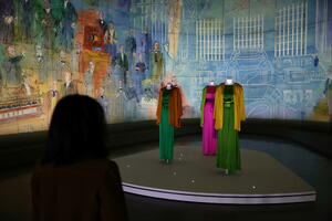 Iv Sen Loran u šest pariskih muzeja