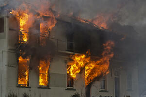 Veliki požar u ruskoj ambasadu u Manili, zaposleni evakuisani