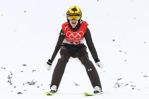 Slovenija već ima zlato i bronzu: Prva olimpijska titula u ski...