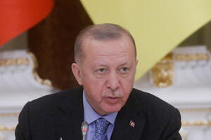 Erdogan saopštio da su on i njegova supruga zaraženi koronavirusom