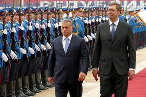 Predizborno ispomaganje Orbana i Vučića