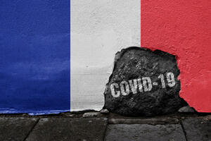 Francuska: Moguće ukidanje vakcinske propusnice krajem marta