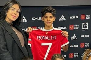 I Ronaldo mlađi dio Junajteda, nosiće dres sa brojem sedam