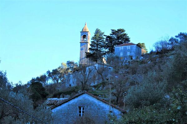 Mjesto u kojem je vrijeme stalo: Gornji Stoliv