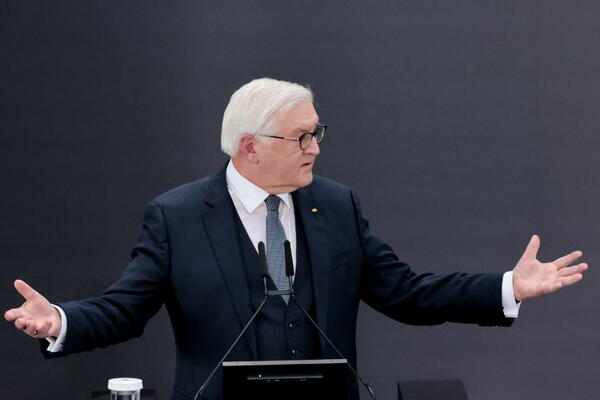 Merkel i Štajnmajer reaguju na optužbe u vezi sa Rusijom