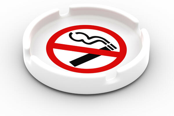 Francuska najavila zabranu pušenja i na plažama, u parkovima i na...