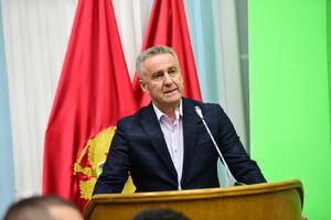 Predsjednik cetinjske URE poziva građane da u subotu glasaju za SDP