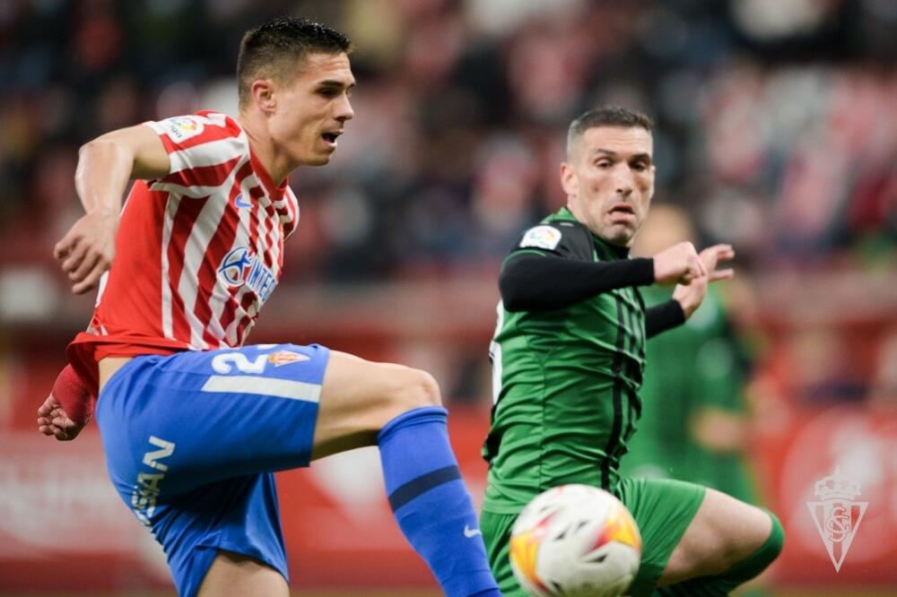 Postigao 50. gol u dresu Sportinga: Uroš Đurđević, Foto: Juan Llavio/realsporting.com