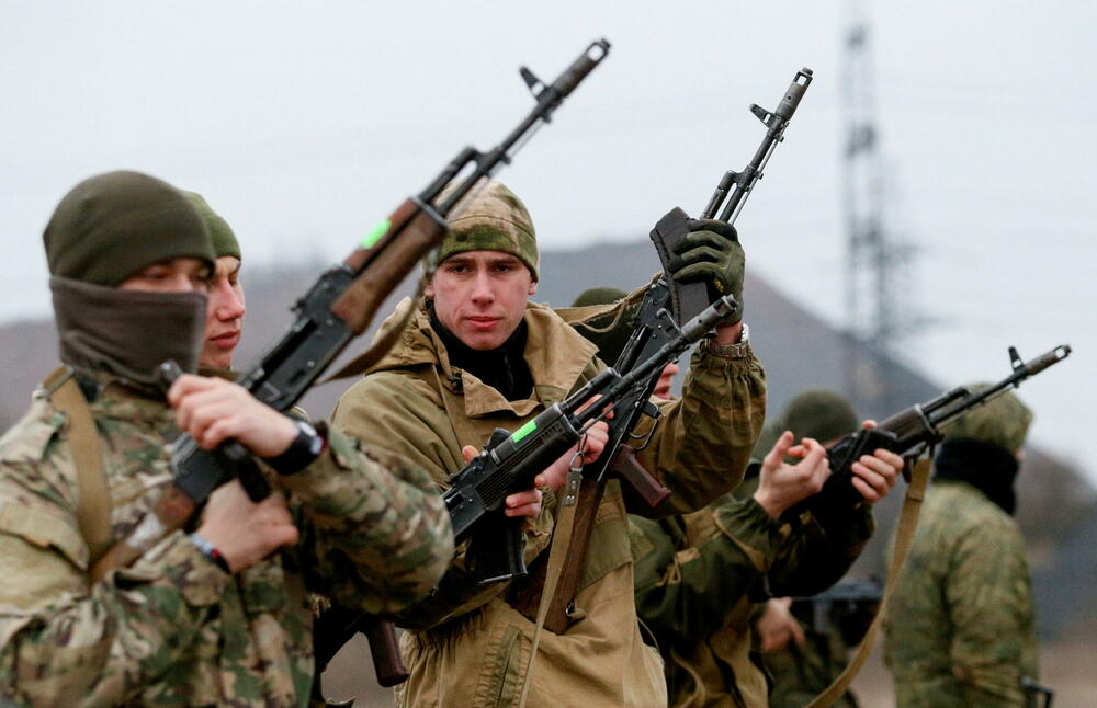 Vježbe pripadnika separatističke milicije u Donjecku