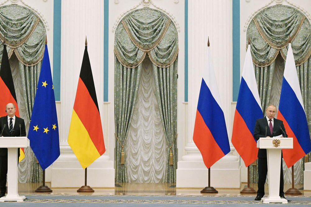 Šolc i Putin na zajedničkoj konferenciji, Foto: REUTERS