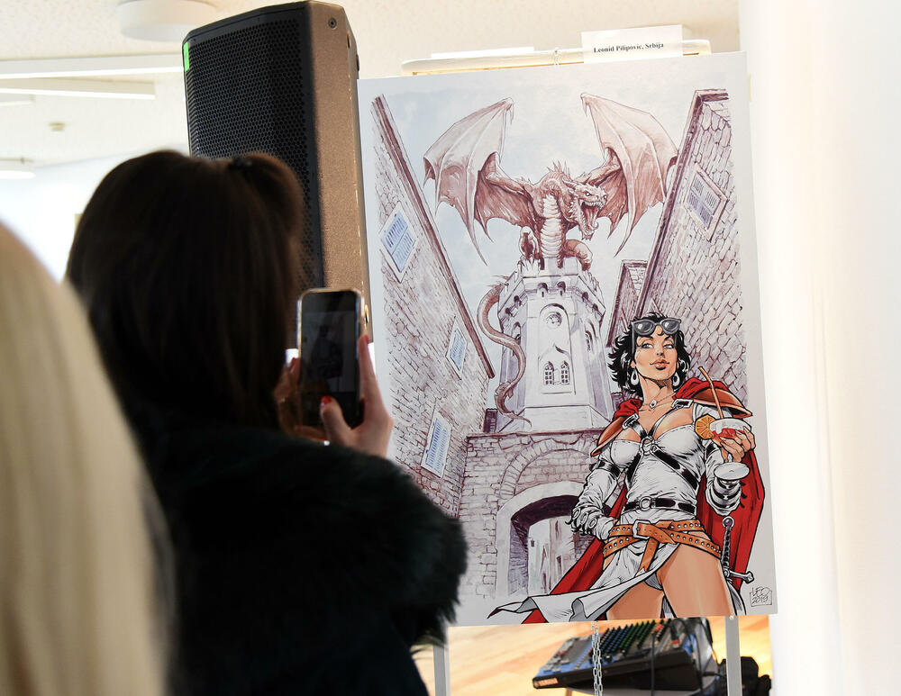 <p>Uz Vilijama Simpsona, gost u Crnoj Gori će biti i filmski režiser Brajan Kirk, koji iza sebe ima serije poput 'Luter', 'Igra prijestola', 'Penny Dreadful', 'Dexter'...</p>