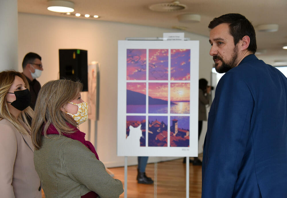 <p>Uz Vilijama Simpsona, gost u Crnoj Gori će biti i filmski režiser Brajan Kirk, koji iza sebe ima serije poput 'Luter', 'Igra prijestola', 'Penny Dreadful', 'Dexter'...</p>