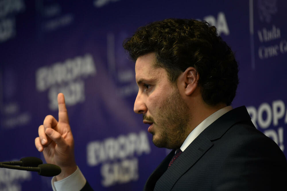 ”Sve što želim je da imamo inkluzivnu vladu”: Abazović, Foto: Boris Pejović