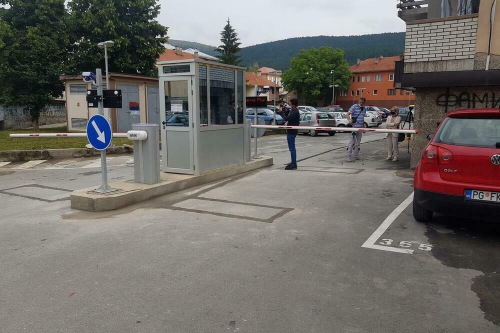 Parking na kojem je postavljena punionica, Foto: Goran Malidžan