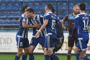 Hakovan sajt FK Budućnost - ni vijesti, ni slika, samo zastava...