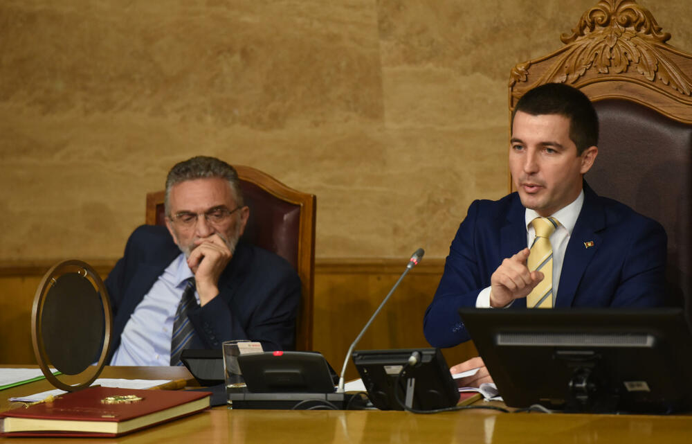 Milačić ponavlja da nema legitimnog opravdanja za zakazivanje prve sjednice: Bulajić i Bečić