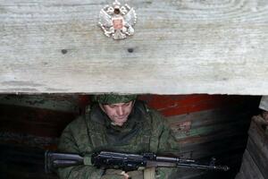 What do we know about the breakaway Ukrainian regions of Donetsk and Luhansk?
