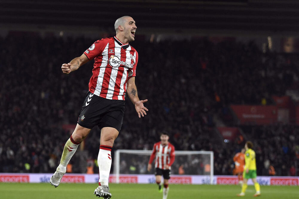 Romeu slavi gol za 2:0, Foto: Reuters