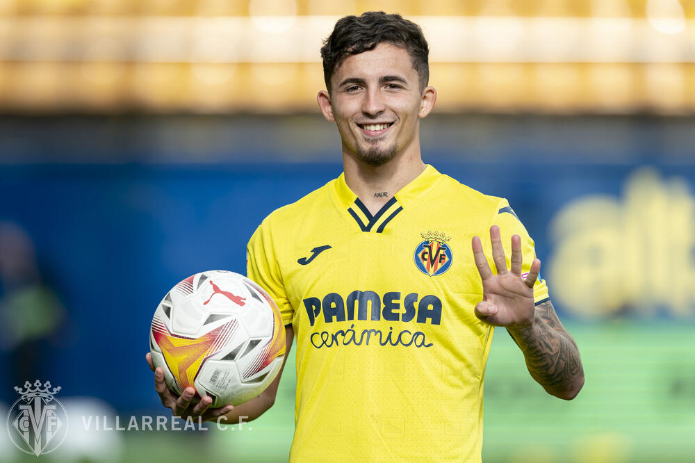 Jeremi Pino, Foto: Twitter/Villarreal CF