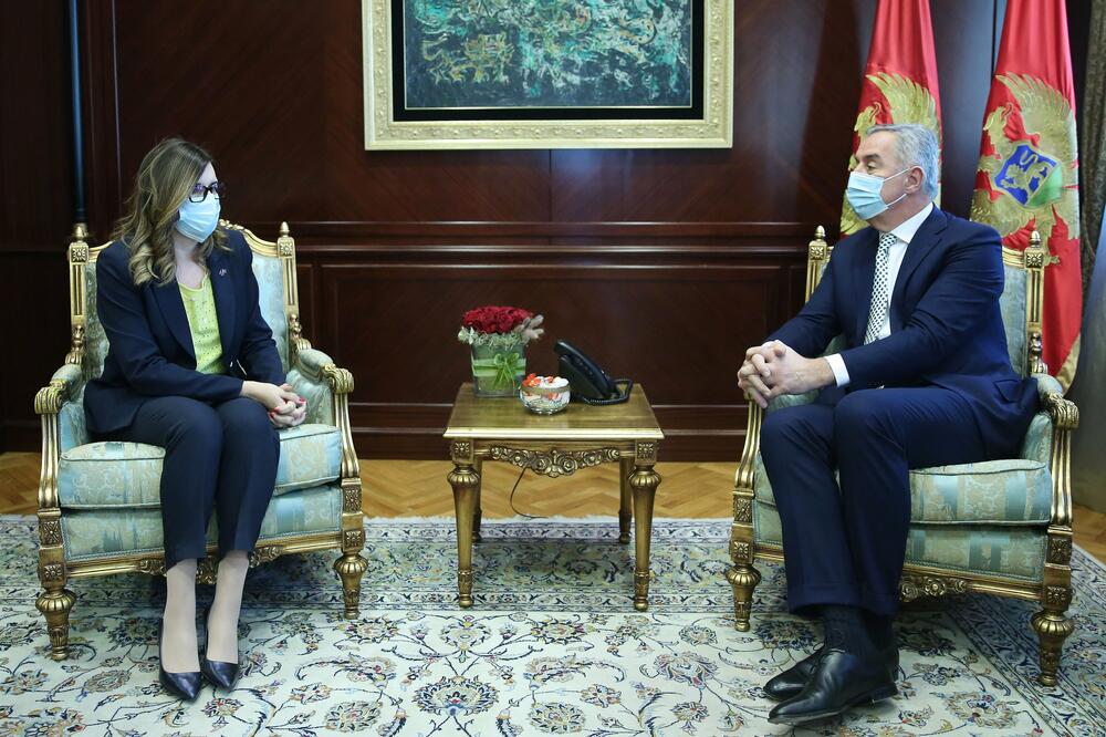 Popa i Đukanović, Foto: Tviter nalog @predsjednik_cg