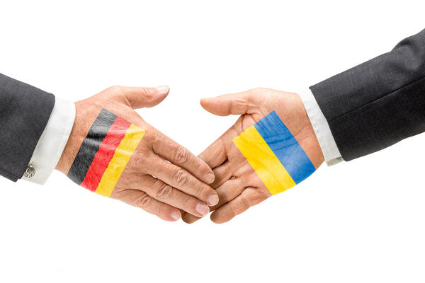 Ambasada Njemačke: Laž je da Rusija brani Donbas od ukrajinske...