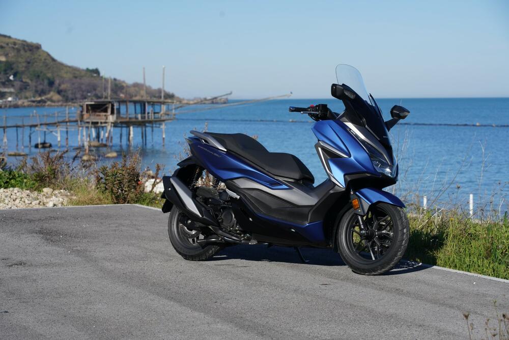 <p>Novi poboljšan izgled koji prate odlične performanse.</p>