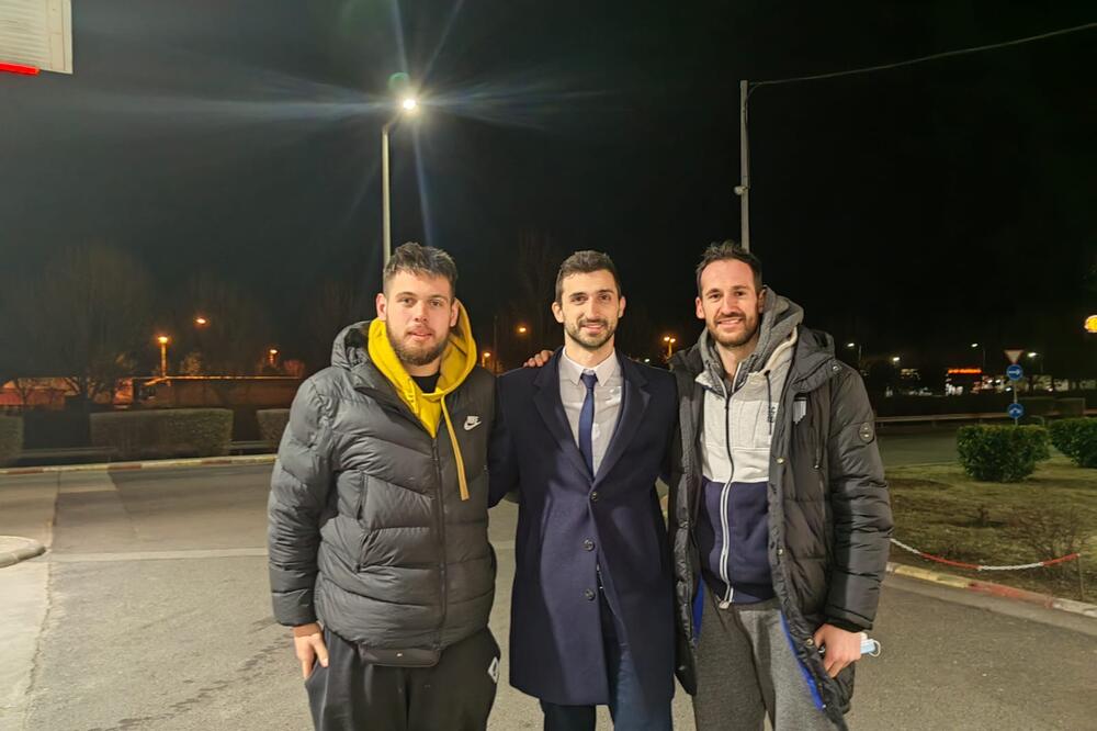 Latković i Popović sa Srdanovićem, Foto: MVP