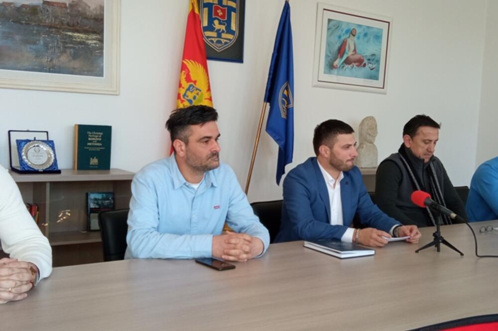 Sa konferencije za novinare, Foto: Svetlana Mandić