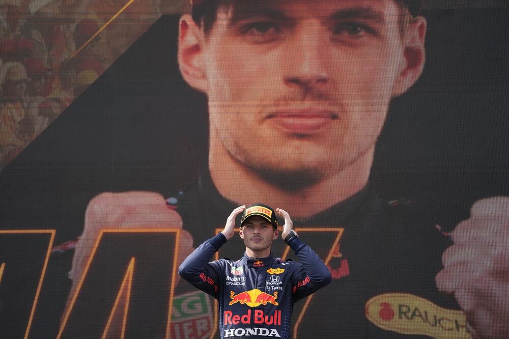 Ferstapen, Foto: AP Photo/Darko Bandic