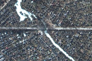 Snimci američke kompanije: U Ukrajini uništeni mostovi, kuće i...
