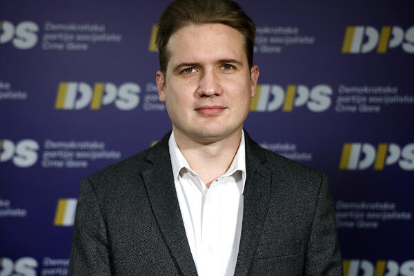 Ćulafić: Dok većina građana skuplja pomoć, jedan dio pristalica...